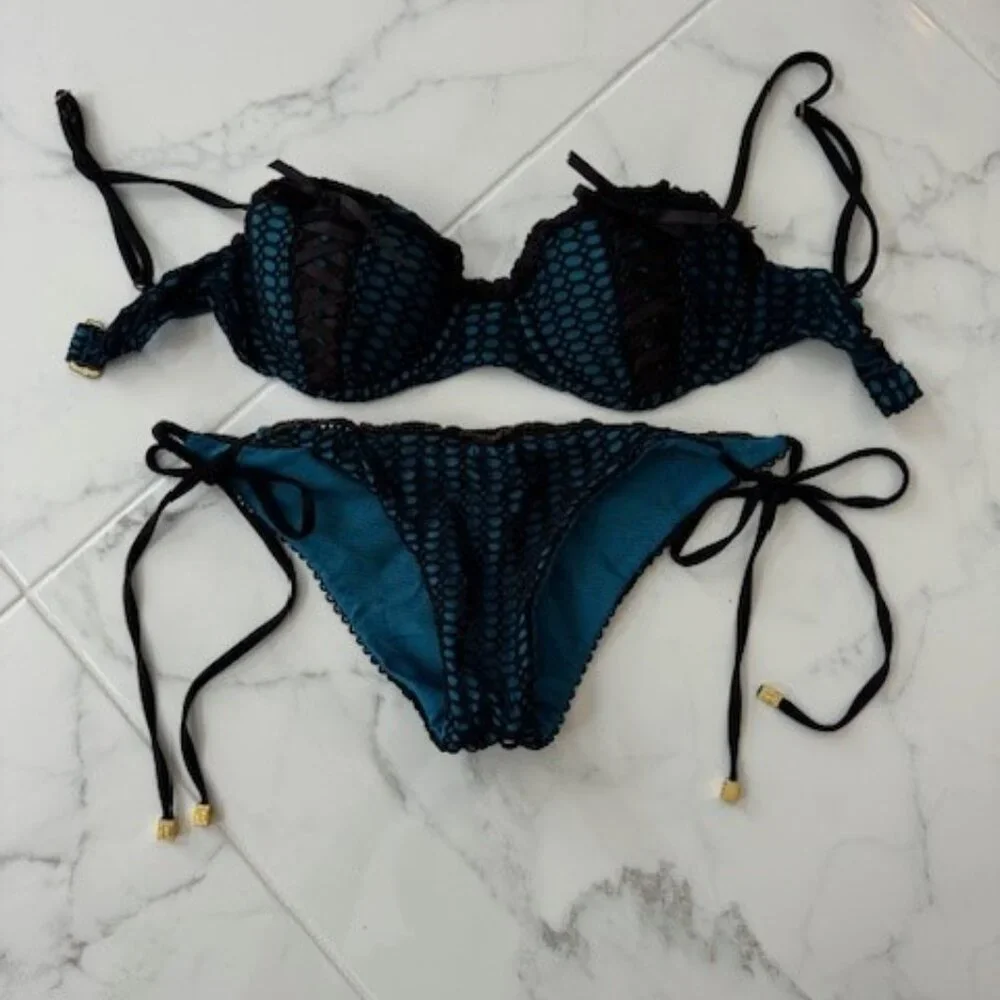 Beach Bunny 'Love Her Madly' Bikini XS/S - Picture 4 of 7